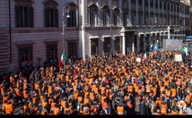 Il Tempo - Gilet arancioni