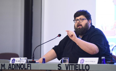 Mario Adinolfi sbrocca con Sergio Sylvestre: fomenti la rivolta, ridacce i soldi