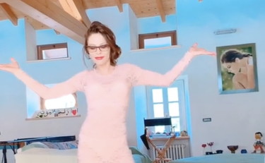 Chi la fa l'aspetti. Dopo la denuncia Naike Rivelli e Ornella Muti contro Barbara D'Urso