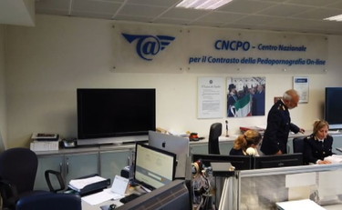 Scoperta rete di pedofili in Italia: arresti in 15 regioni