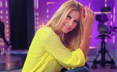 Così resti incinta. Adriana Volpe-Denver infiammano lo studio di TV8