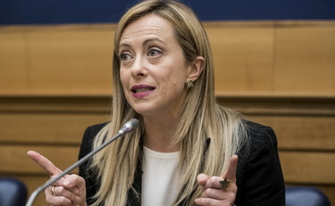 Giorgia Meloni dà ragione a Il Tempo. Conte dia quel calcio a Rutte