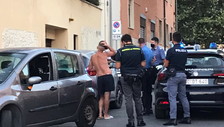 Litigano con un poliziotto e lo feriscono con un petardo. Rissa sul lungomare ad Anzio