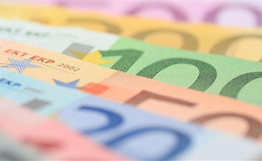 Le spese obbligate “mangiano” quasi la metà dei consumi