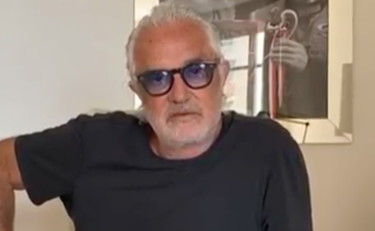 Billionaire chiuso. Briatore fuori di sé se la prende col sindaco grillino