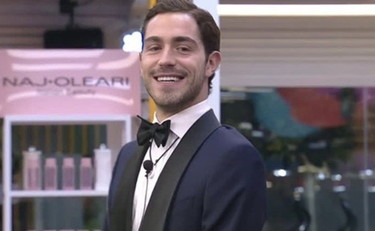 Tommaso Zorzi torna in gioco. Niente covid al GfVip