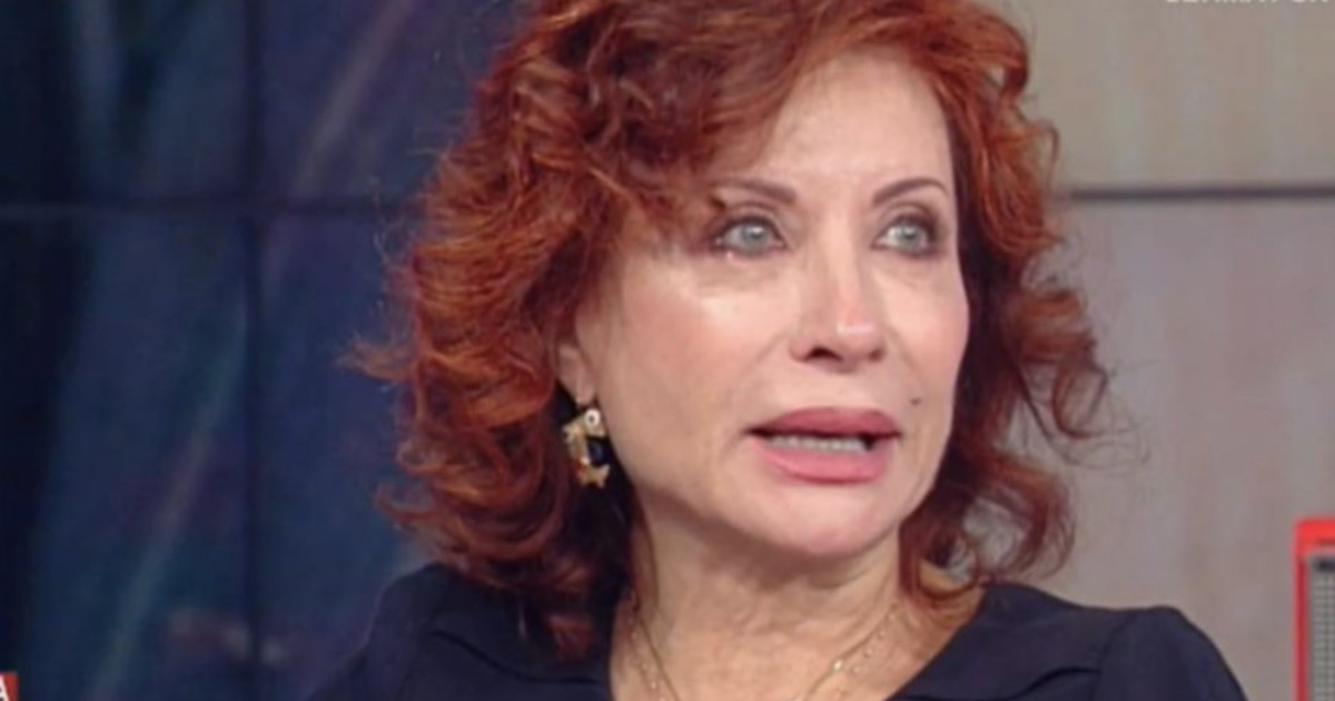 Alda D'Eusanio, le lacrime in tv ricordando il coma: dopo un incidente ...