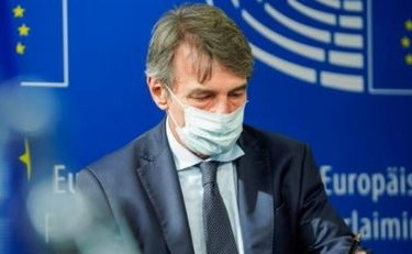 David Sassoli non ci casca. Così si sfila dalla corsa per il Campidoglio