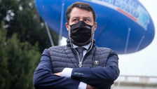 Salvini mette all'angolo Conte: maxi-concorso e trasporti, ci prende in giro