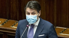 Niente show, le Regioni ammutoliscono Conte
