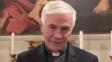 Monsignor Giovanni D'Ercole si dimette e si ritira in monastero