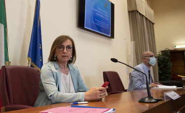 Vogliono rovinarci anche le feste di Natale con il lockdown senza amici