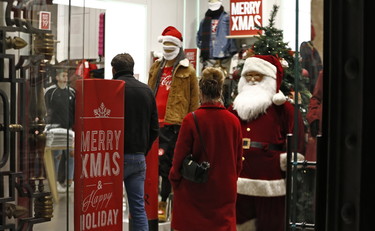 Shopping di Natale e poi stretta delle feste. Cosa ci aspetta a fine anno