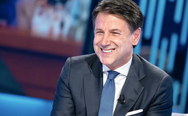 Dpcm Natale, governo scorretto. Regioni in rivolta contro Conte