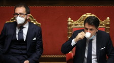 Bomba Bonafede sul governo. Al Senato Conte può finire sotto