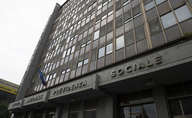 Conte non paga l'Inps, ora rischiano i pensionati