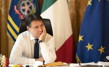 Conte in minoranza tra gli italiani. Il sondaggio che gela l'ex premier