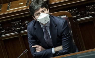 Verità sulla pandemia, Speranza finisce sotto torchio