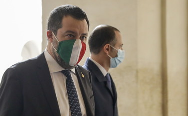 No pregiudizi ma elezioni via maestra. Salvini detta la linea su Draghi