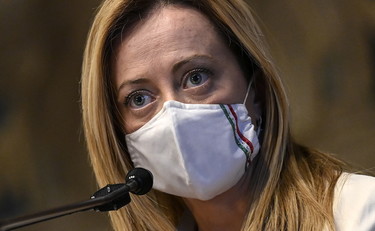 Basta Dpcm e cashback. Meloni conferma no a Draghi