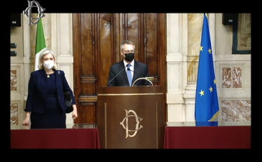 Draghi ascolta parti sociali e incassa sostegno di Confindustria