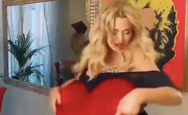 Valeria Marini, così inventa il ballo di San Valentino