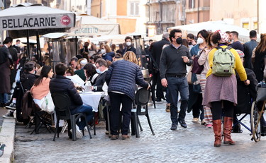 Crisi Covid, ecco la ricetta per la rinascita dei ristoranti