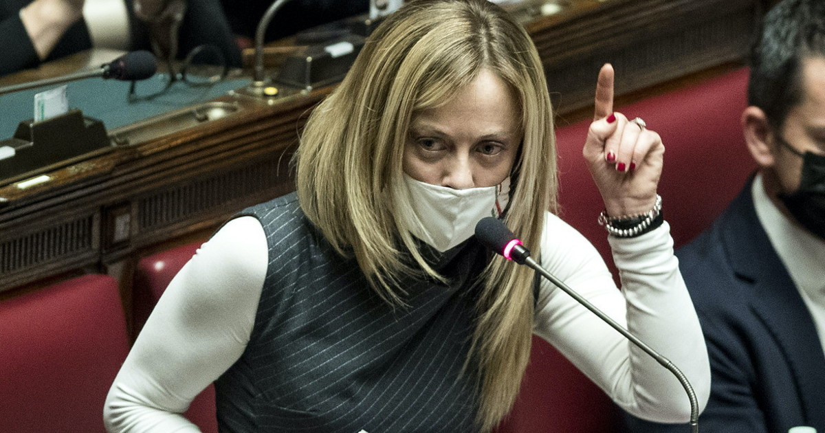 GIorgia Meloni scrive a Draghi: cashback assurdo, mettete ...