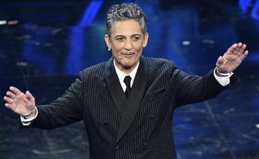 Si candida a sindaco o... Fiorello sfotte Zingaretti sulle dimissioni dopo le battutine