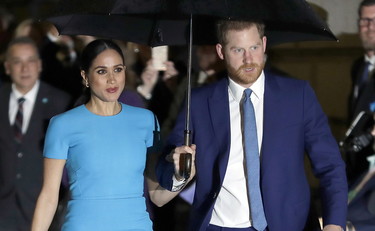 Harry e Meghan perdono il titolo di Duchi del Sussex? Che dice il sondaggio del Daily Mail