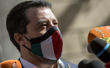 Conte ha perso la fiducia, ecco il sondaggio che lancia Salvini
