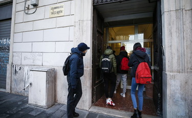 Studenti a casa, il Lazio si prepara alla chiusura delle scuole
