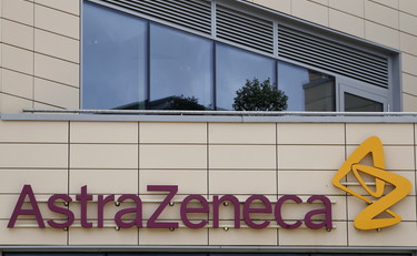 Astrazeneca taglia ancora le forniture, l'Ue sul piede di guerra