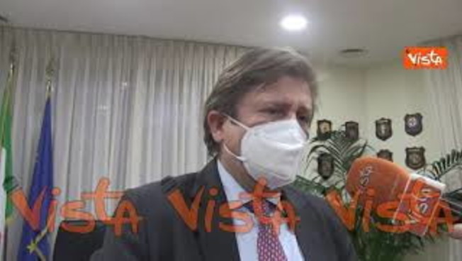 Astrazeneca, Sileri: “Con ok di Ema ripartiamo. Recuperiamo i tre giorni di sospensione”