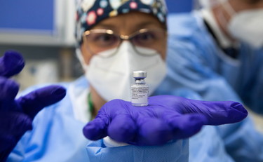 Nessun sms di conferma. All'hub vaccini non si presenta nessuno