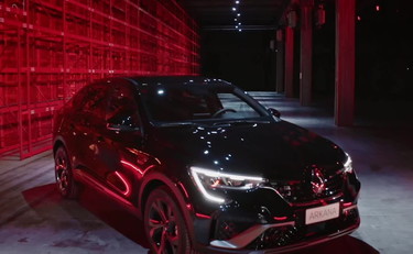 Renault lancia il suo Suv Arkana: ibrido e dal profilo sportivo