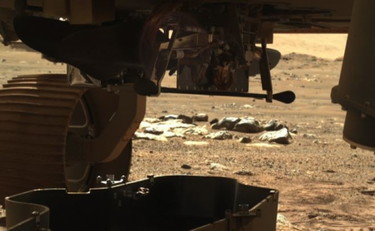 Spazio, Perseverance prepara il primo volo di Ingenuity su Marte