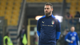 Paura per De Rossi: è ricoverato allo Spallanzani per Covid