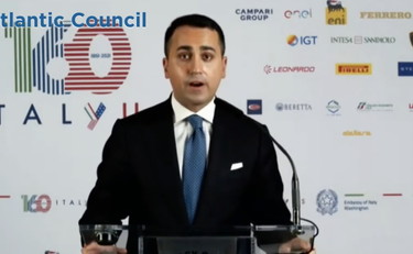 Sorpresa negli Usa, Luigi Di Maio ha imparato l'inglese (con i ceci in bocca)