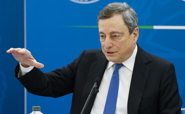 Altre grane per Draghi su pass e coprifuoco: spinta per chiudere più tardi