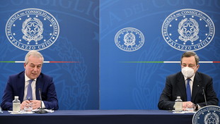 Strappo tra Draghi e il Cts: la riapertura delle scuole non piace agli scienziati