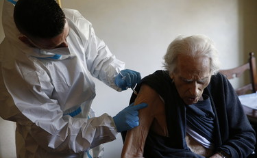 Protestano i medici di famiglia: La Regione Lazio ci ha esclusi dalla campagna vaccinale