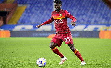 Il sogno realizzato di Darboe: esordio con la Roma dopo l'arrivo in Italia con un barcone dalla Libia