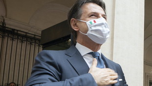 Con Conte i migranti sbarcavano soverchio. Così prova a incantare il Pd