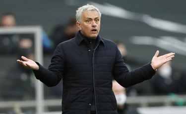 Mi prende un infarto, a Roma tutti impazziscono di gioia dopo l'annuncio di Mourinho