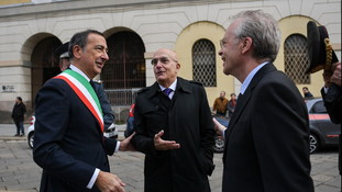 Ritiro affrettato? Sala trema, il sondaggio premia Albertini per la corsa a sindaco di Milano