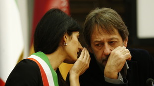 Candidatura ad ogni costo e solo signor sì: l'ex vice-sindaco demolisce la Raggi