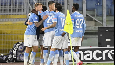 Ciro batte il Parma ma la Champions è lontana per la Lazio