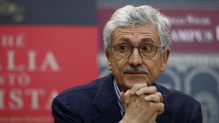 Un agguato politico, io sottopagato: D'Alema si difende dalla causa dei socialisti europei