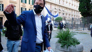 Le riforme agitano il governo. Giustizia e Fisco, Salvini va all'attacco